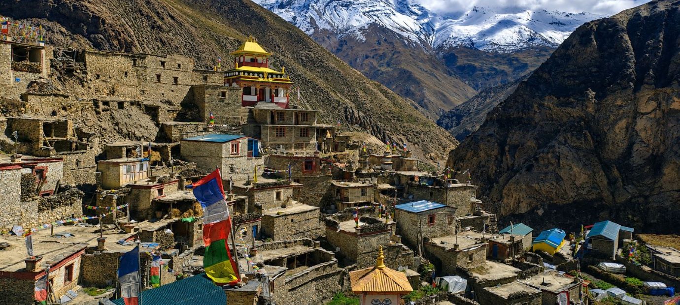 Narphu Valley  Trek